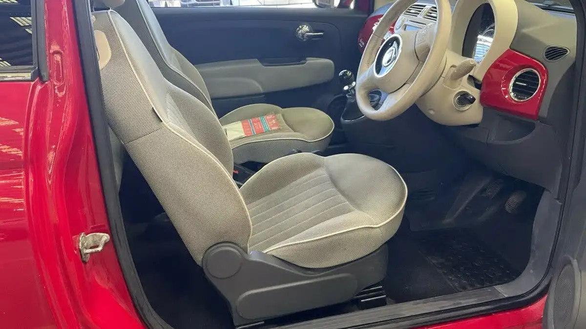 2012-fiat-500-12-lounge-ss-big-7