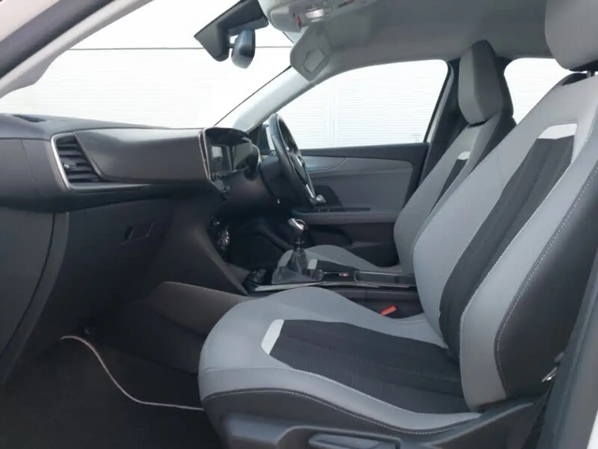 2021-vauxhall-mokka-12-elite-edition-130ps-big-4