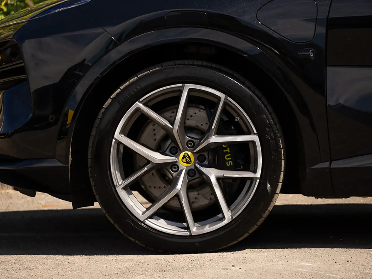 2024-lotus-eletre-e-s-big-16