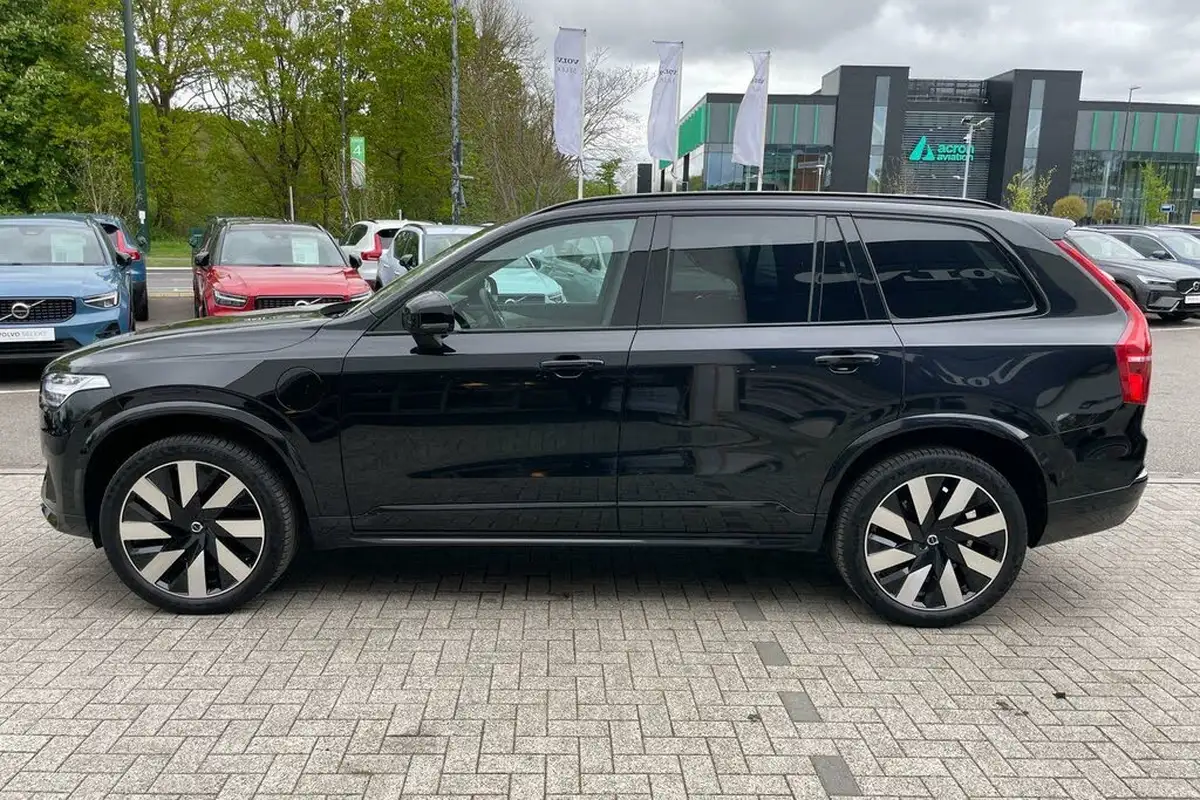 2023-volvo-xc90-20-t8-plus-big-11