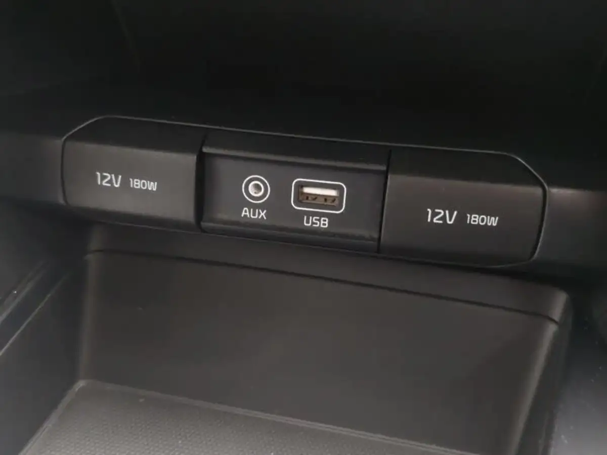 2019-kia-ceed-10-t-gdi-2-eco-hatchback-big-18