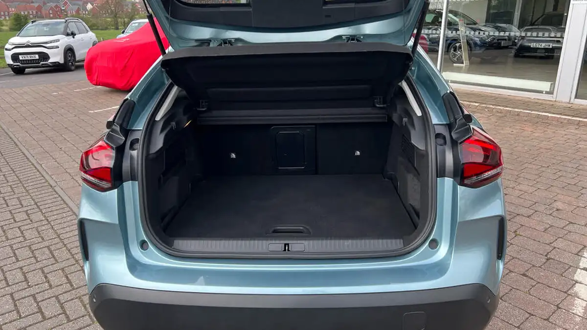 2022-citroen-c4-12-puretech-shine-plus-130ps-big-18