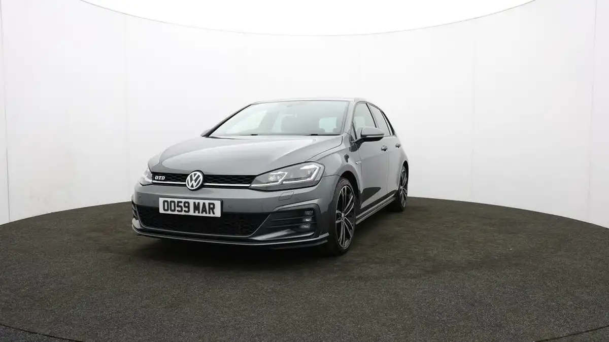 2017-volkswagen-golf-20tdi-gtd-ss-hatchback-5d-big-57