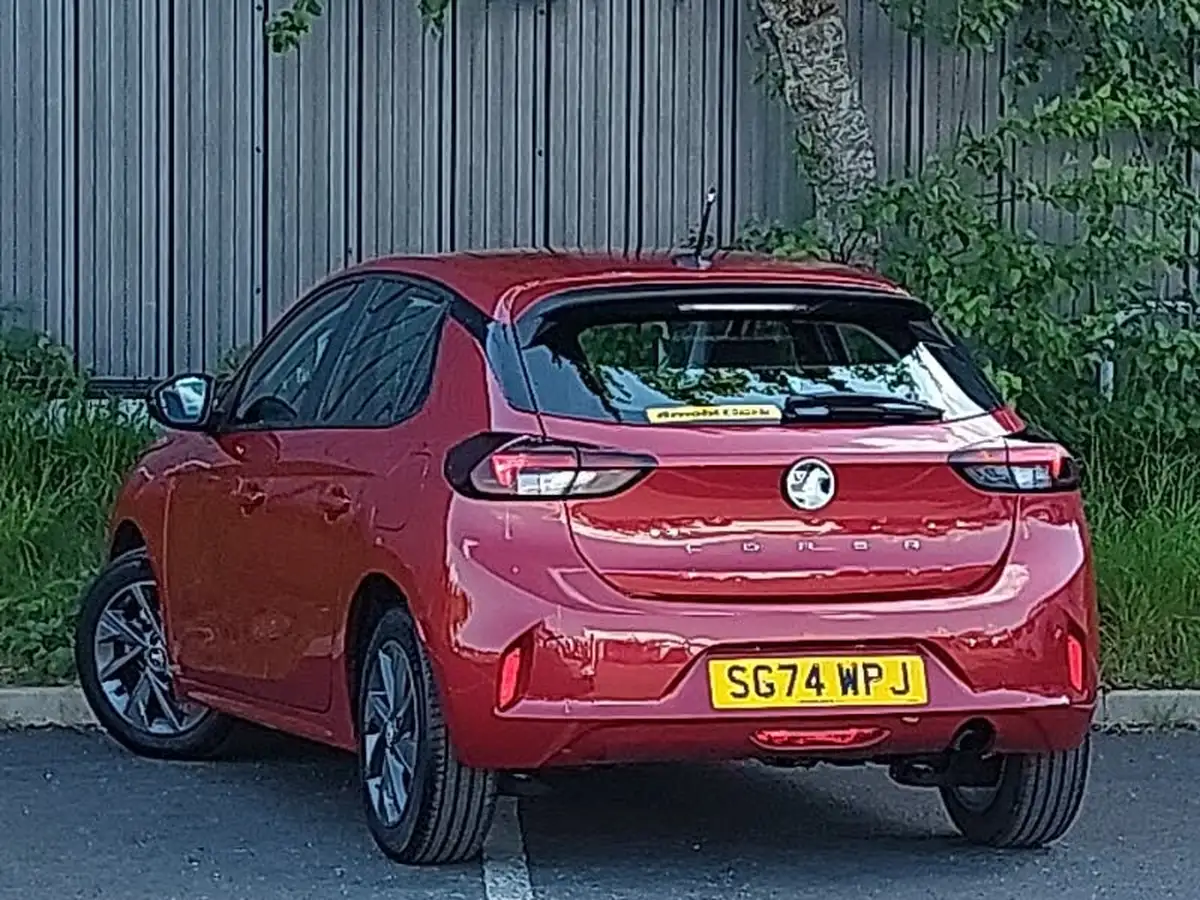 2024-vauxhall-corsa-12i-design-big-1