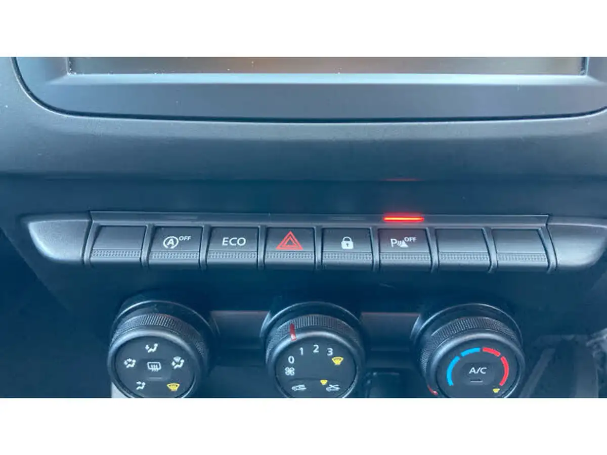 2021-dacia-duster-10-tce-comfort-90bhp-station-wagon-5d-big-23