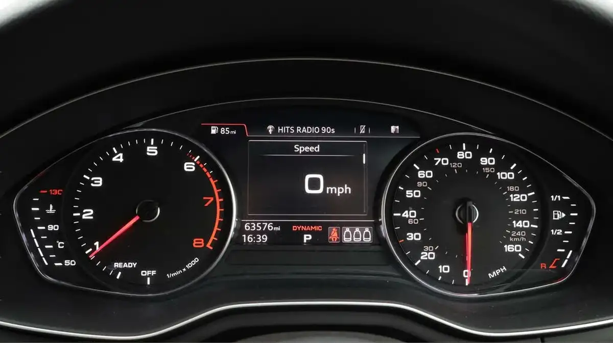 2019-audi-a4-20-45-tfsi-black-edition-big-10