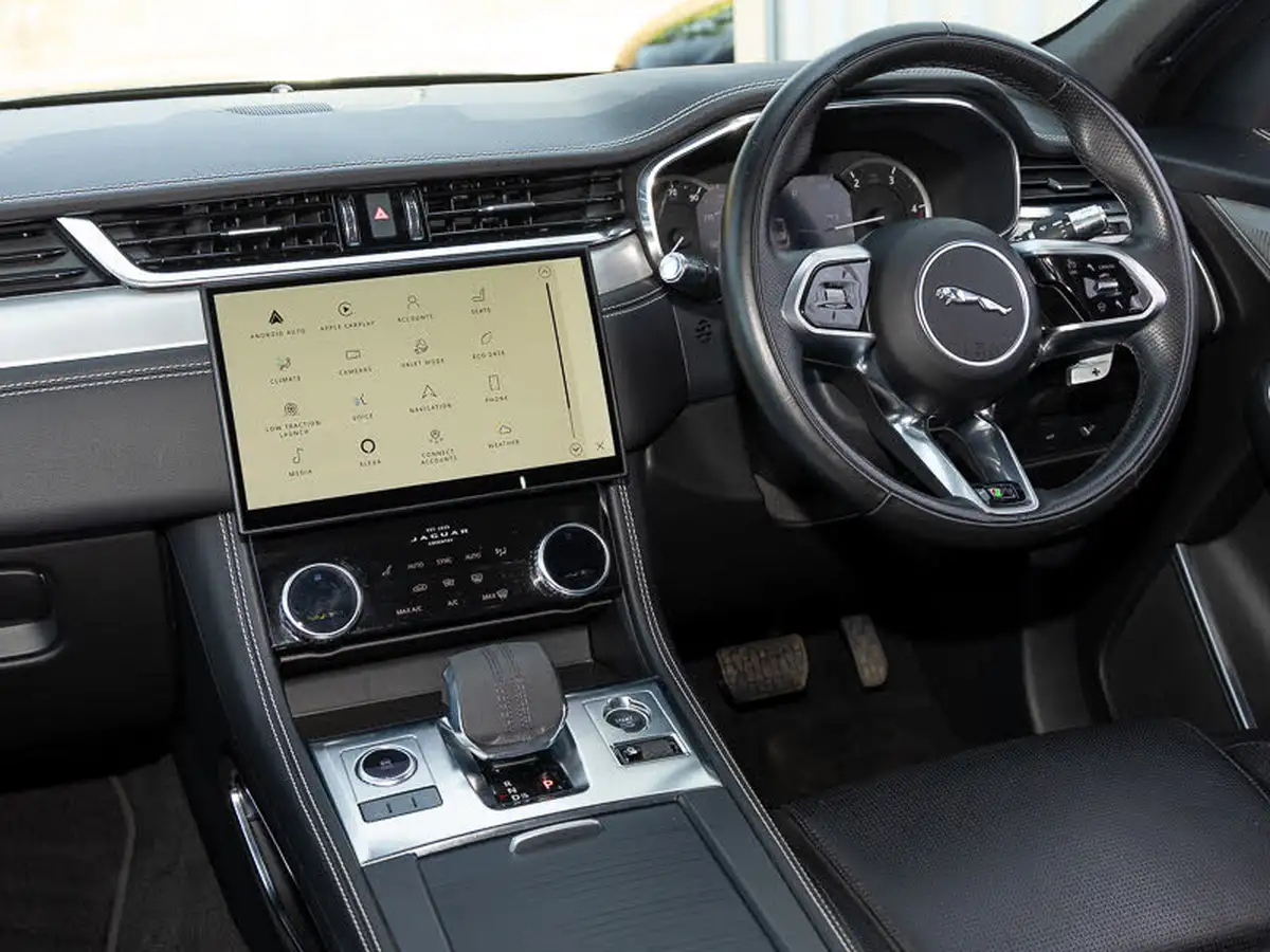 2021-jaguar-f-pace-20-d200-r-dynamic-s-mhev-big-12