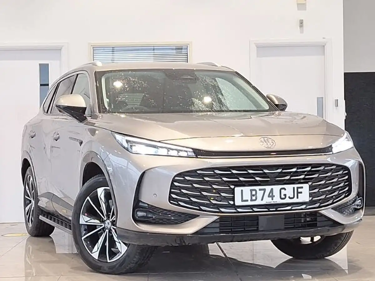 2024-mg-hs-15t-gdi-trophy-273ps-plug-in-hybrid-1496cc-auto-big-0