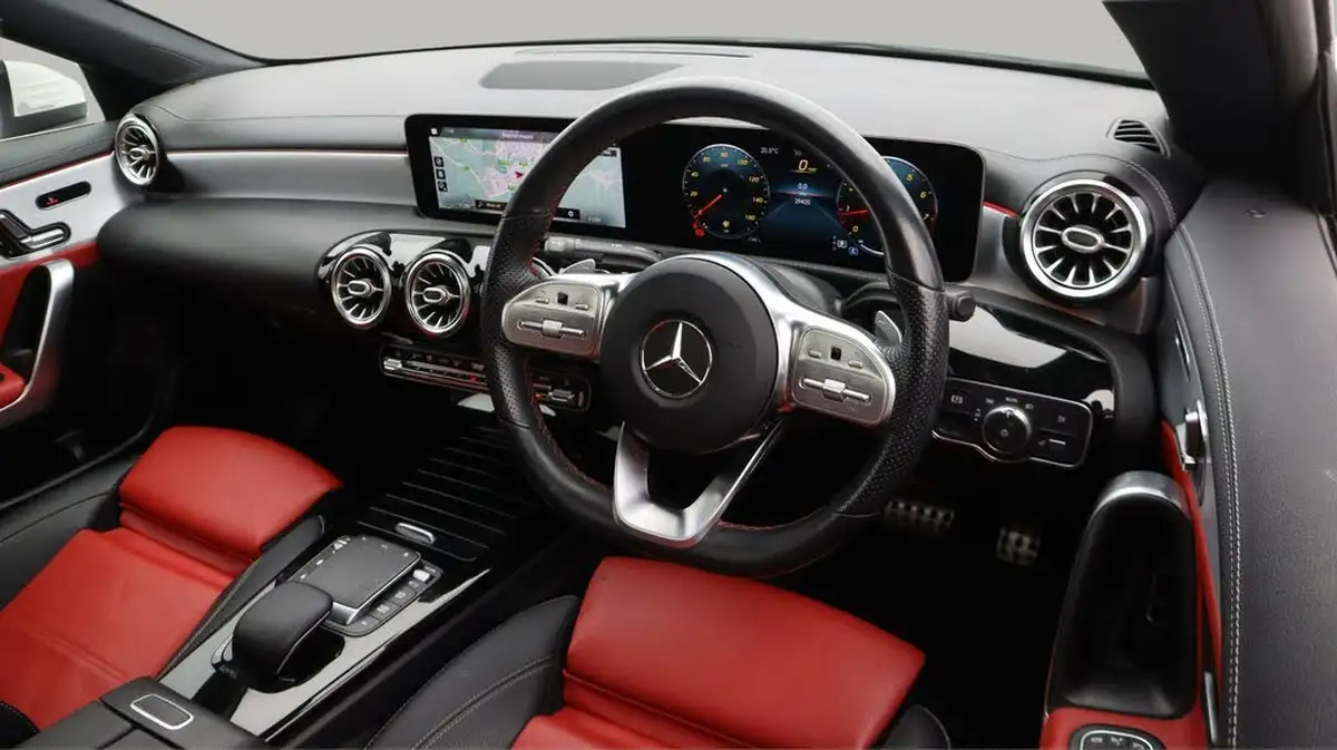 2020-mercedes-benz-cla-13-cla-180-amg-line-premium-plus-coupe-4d-big-9