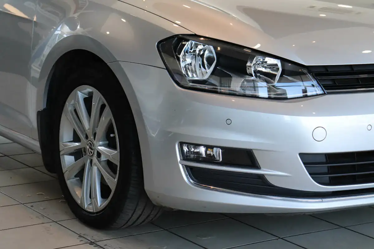 2014-volkswagen-golf-14-gt-tsi-140ps-act-hatchback-5d-1395cc-dsg-big-58