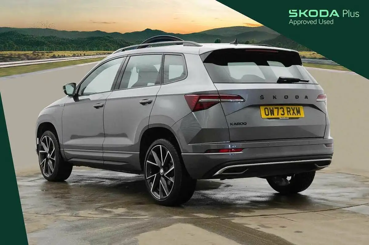 2023-skoda-karoq-15-tsi-sportline-dsg-big-2