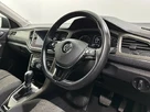 2020-volkswagen-t-roc-15-tsi-se-dsg-small-9