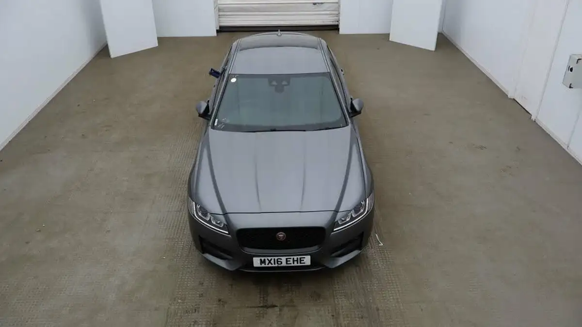 2016-jaguar-xf-20td-r-sport-180ps-auto-big-4