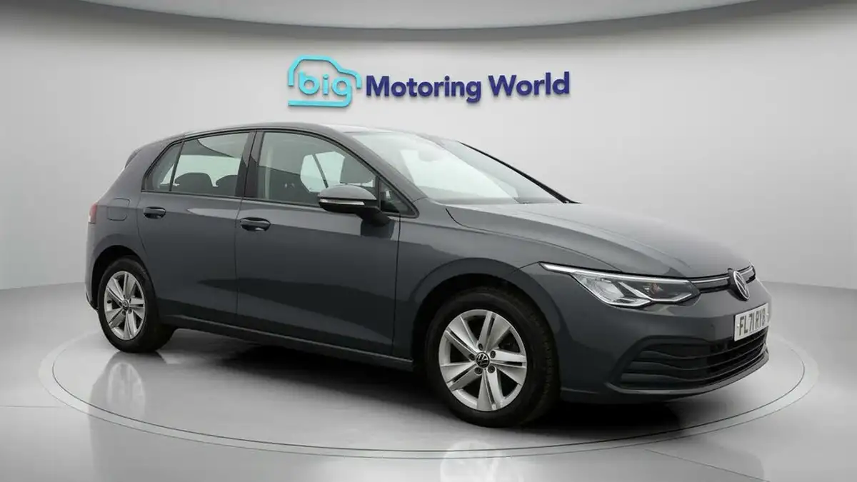 2021-volkswagen-golf-15-etsi-life-150ps-hatchback-big-0
