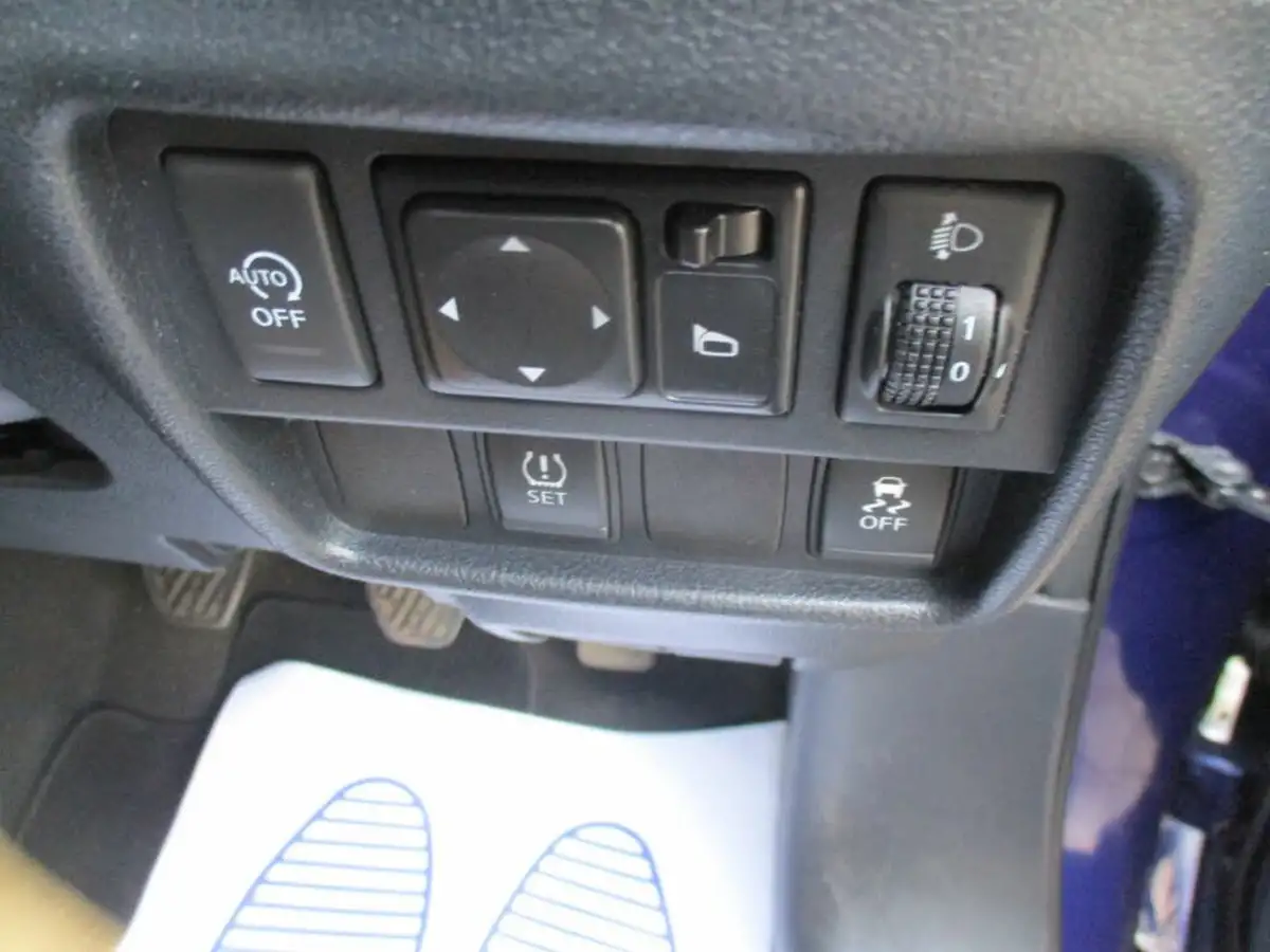 2015-nissan-juke-12-acenta-premium-big-34