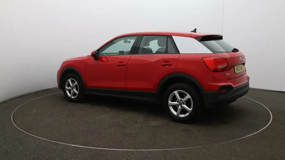 2021-audi-q2-10-30-tfsi-technik-big-32