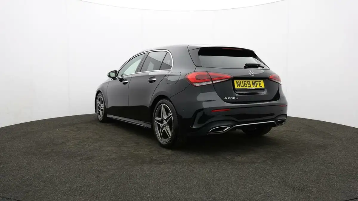 2019-mercedes-benz-a-class-20d-a200d-amg-line-premium-hatchback-5d-big-76