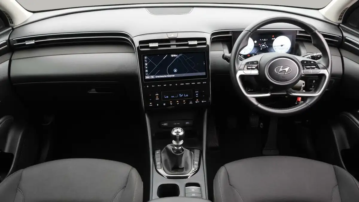 2022-hyundai-tucson-16-t-gdi-se-connect-150ps-big-13