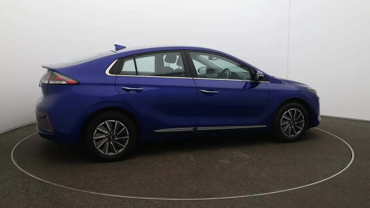 2022-hyundai-ioniq-e-premium-electric-big-49
