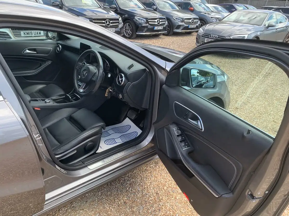 2018-mercedes-benz-a-class-15d-a180d-sport-109ps-premiumss-hatchback-5d-7g-dct-big-8