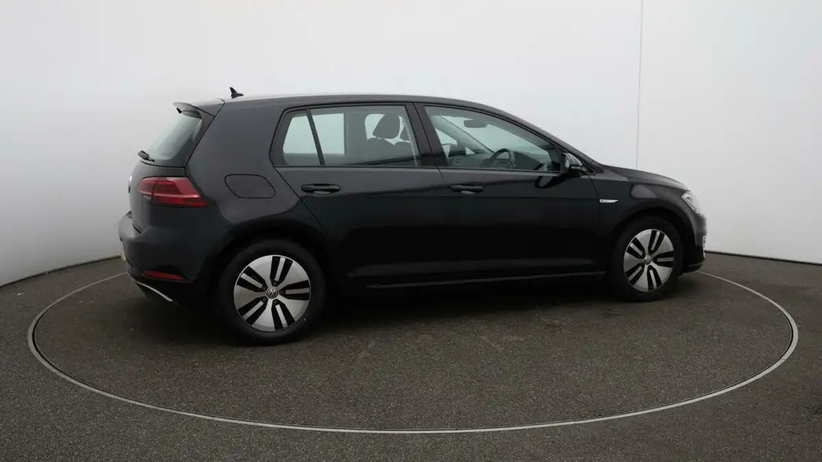 2019-volkswagen-golf-e-e-golf-big-51