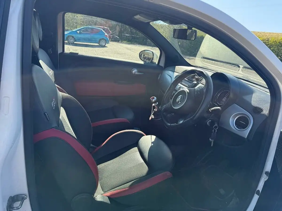 2015-fiat-500-12-s-big-9