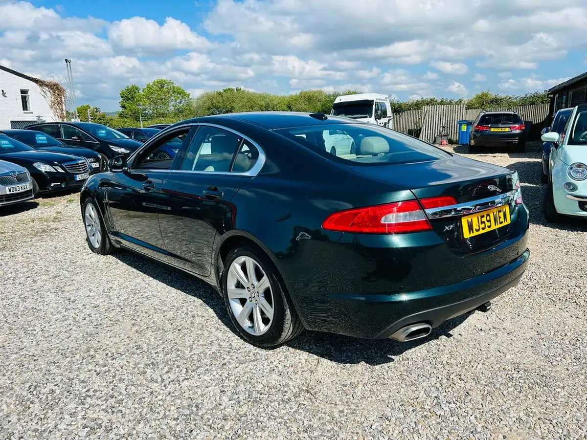 2009-jaguar-xf-30td-luxury-big-6