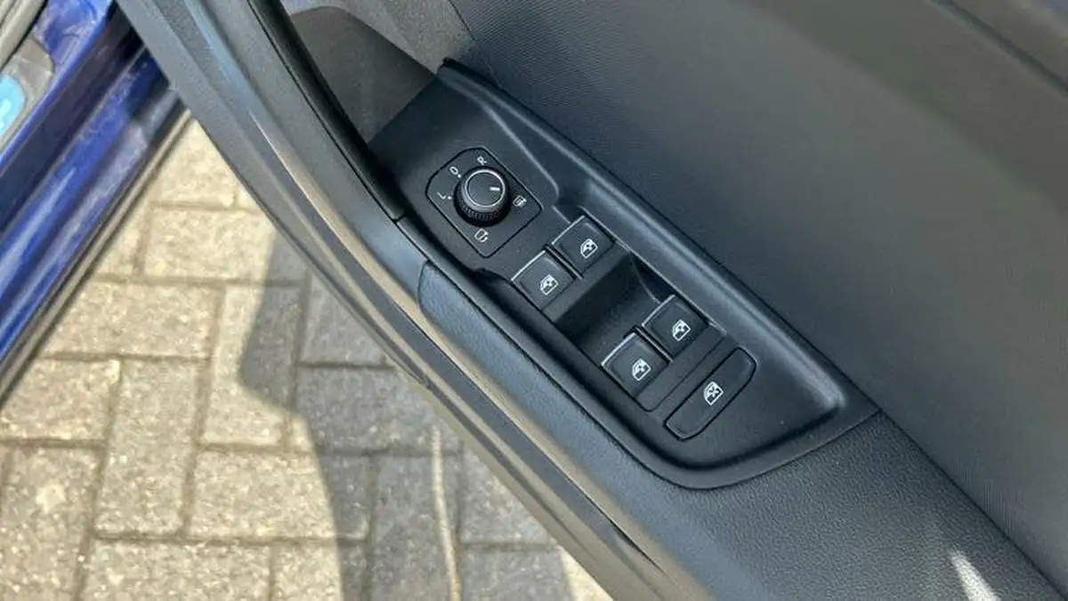 2024-audi-a1-10-25-tfsi-sport-s-tronic-big-18