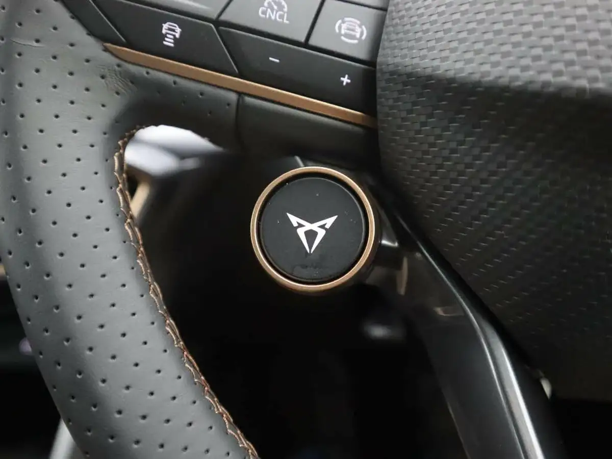 2025-cupra-formentor-15-etsi-v1-big-37