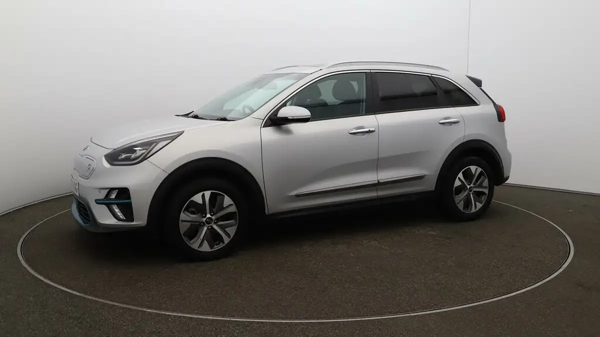 2021-kia-e-niro-ev-4-big-70