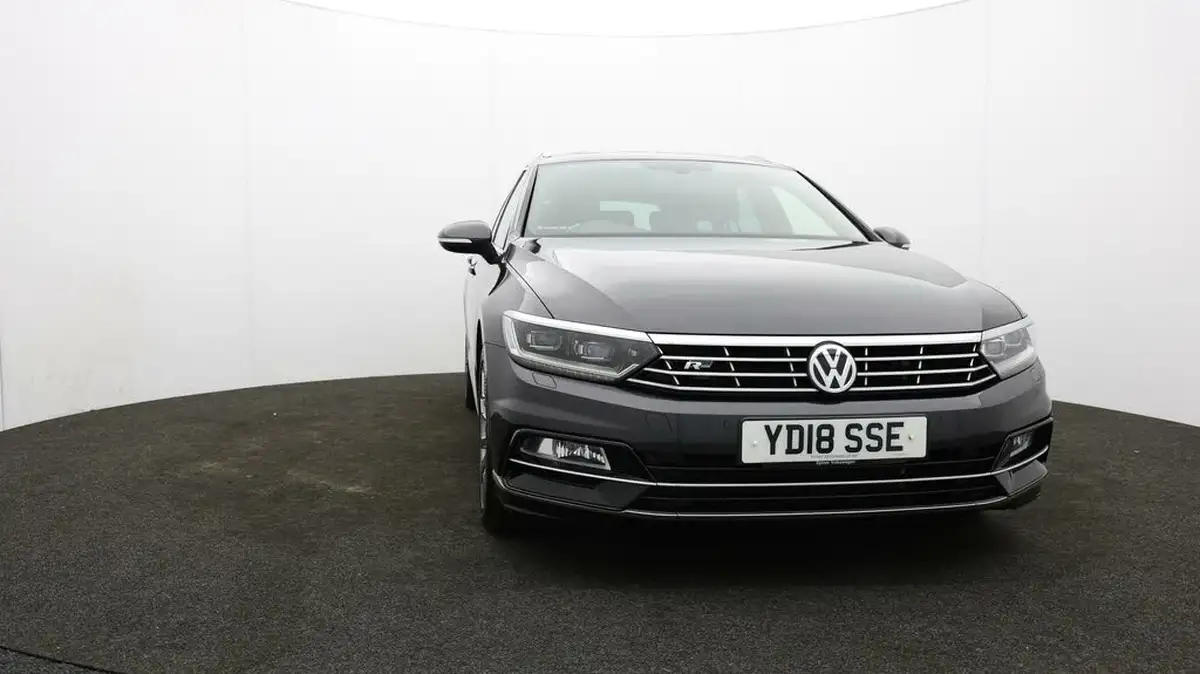 2018-volkswagen-passat-20tdi-r-line-150ps-ss-estate-5d-dsg-big-50