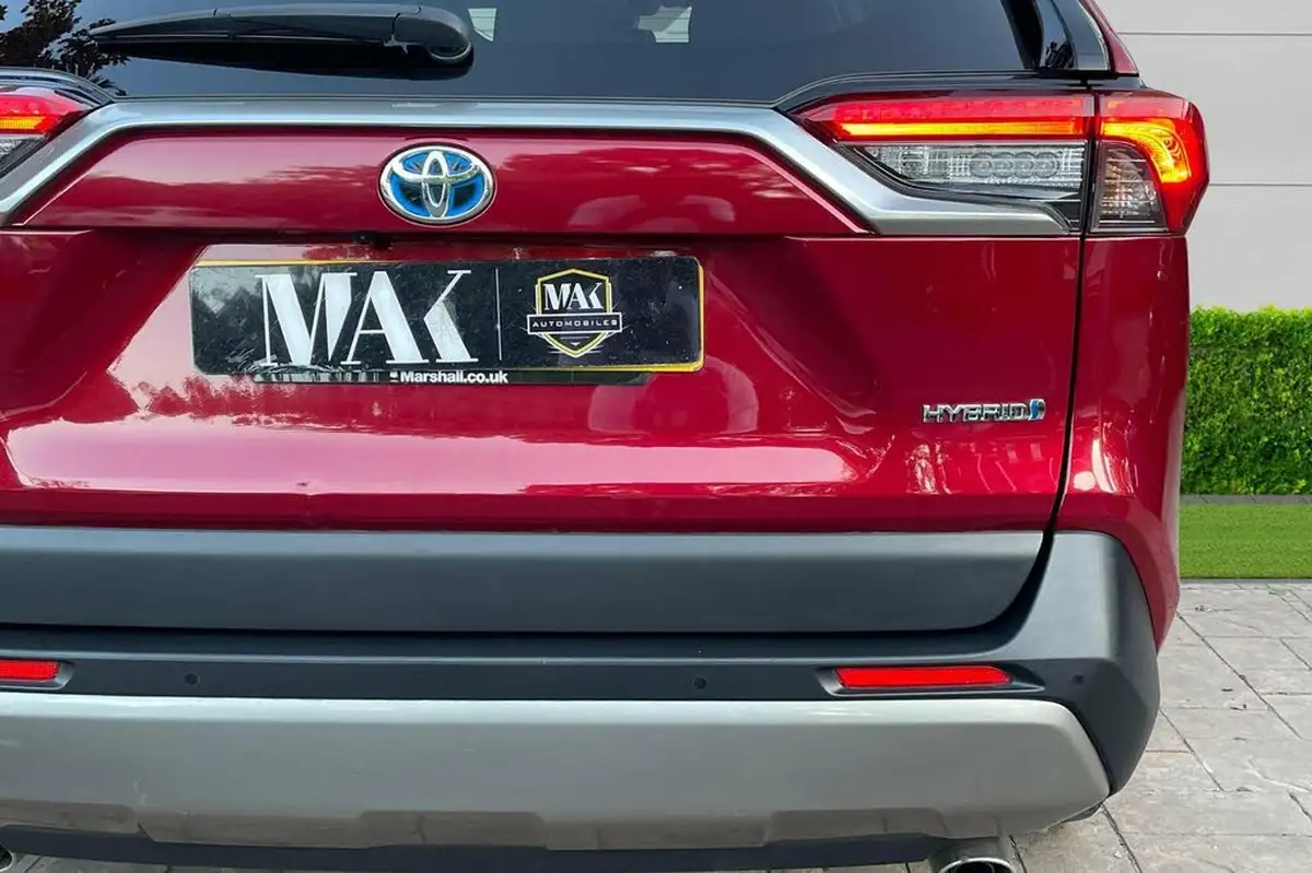 2022-toyota-rav4-25-vvt-i-design-215bhp-big-8
