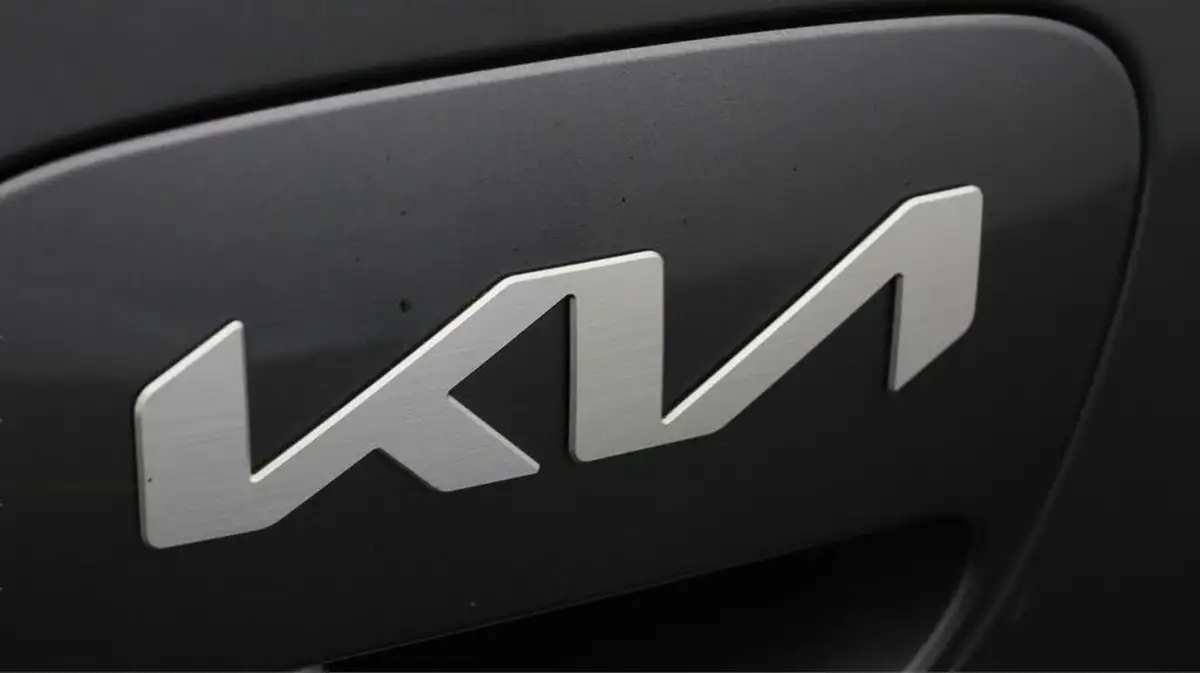 2022-kia-picanto-10-x-line-auto-seq-big-20