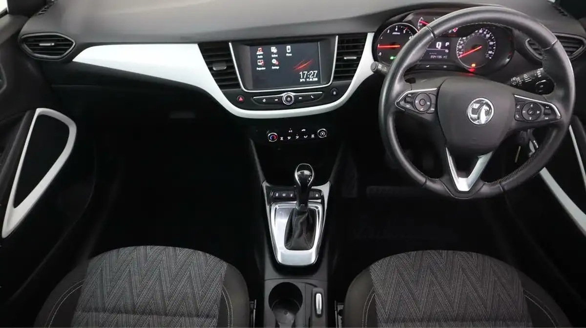 2020-vauxhall-crossland-x-12-griffin-130ps-auto-big-12