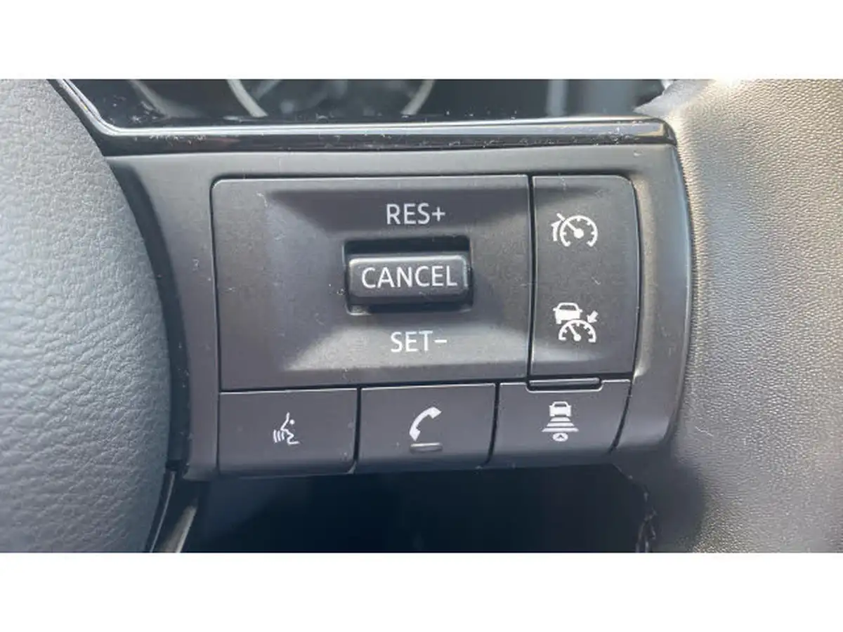 2024-nissan-qashqai-13-dig-t-acenta-premium-140ps-big-22