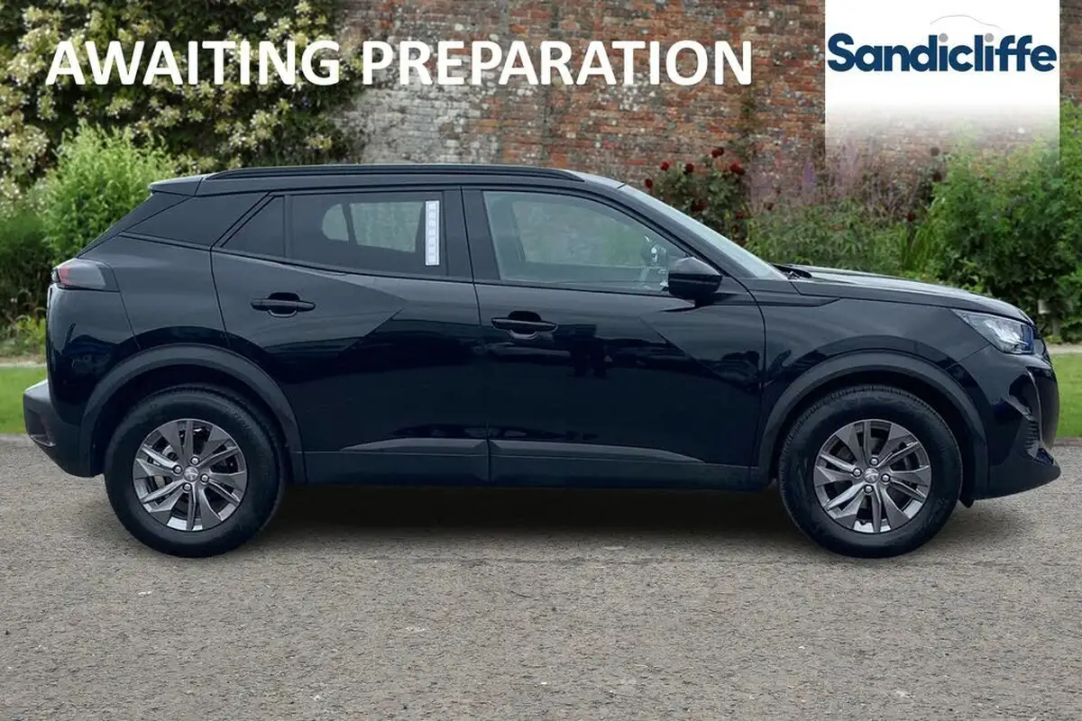2023-peugeot-2008-suv-12-puretech-active-premium-big-1