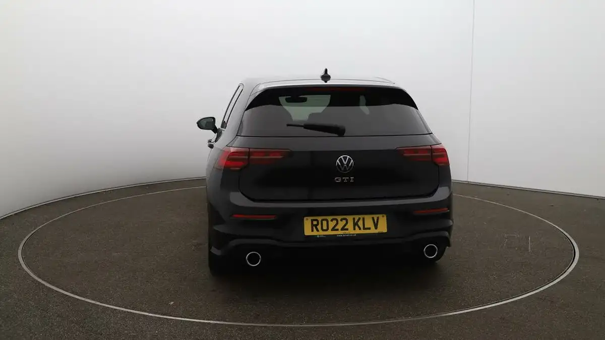 2022-volkswagen-golf-20-tsi-gti-dsg-big-6