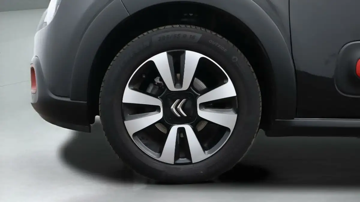 2022-citroen-c3-12-puretech-c-series-big-18