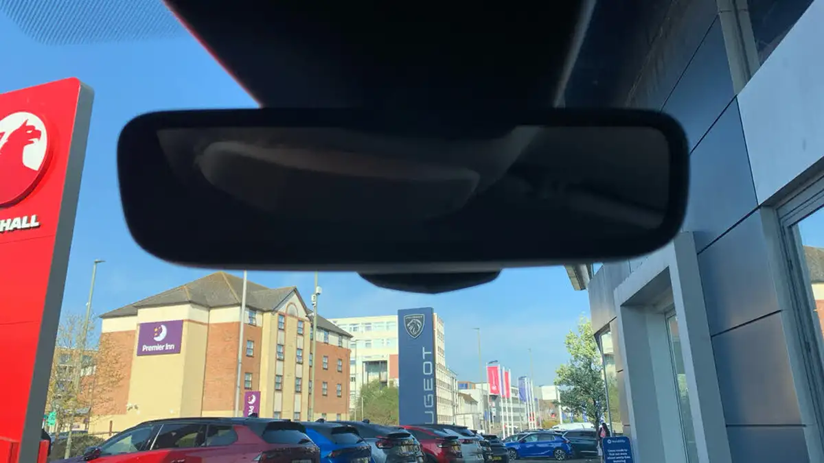 2021-citroen-c4-12-puretech-shine-plus-155ps-big-36