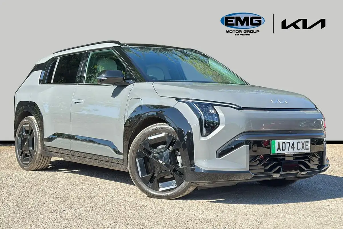 2024-kia-ev3-e-gt-line-s-big-0