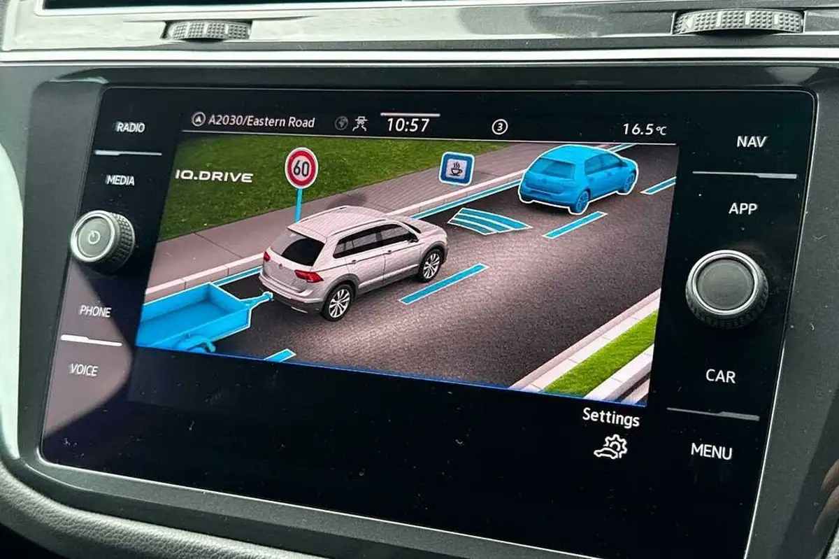 2021-volkswagen-tiguan-15-tsi-life-150ps-dsg-big-28