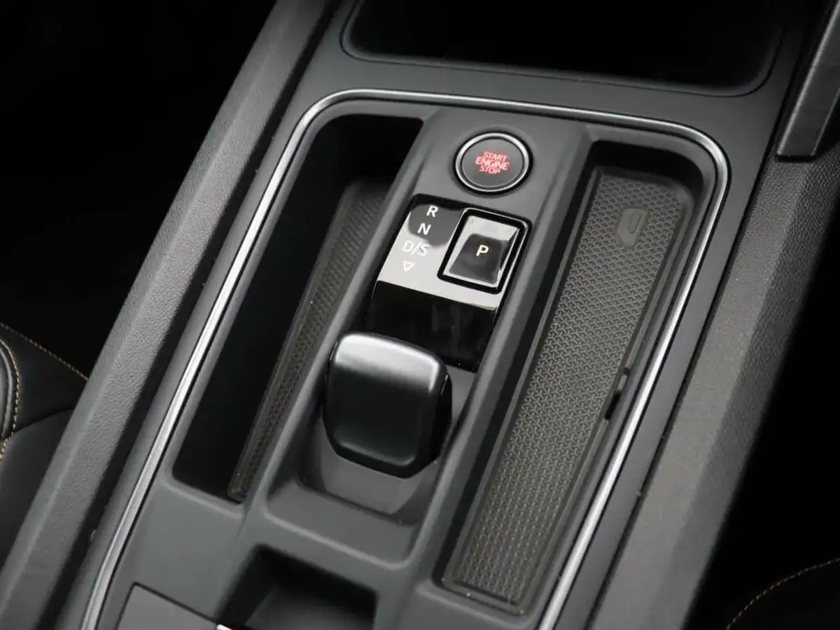 2021-cupra-formentor-14-e-hybrid-v2-big-46