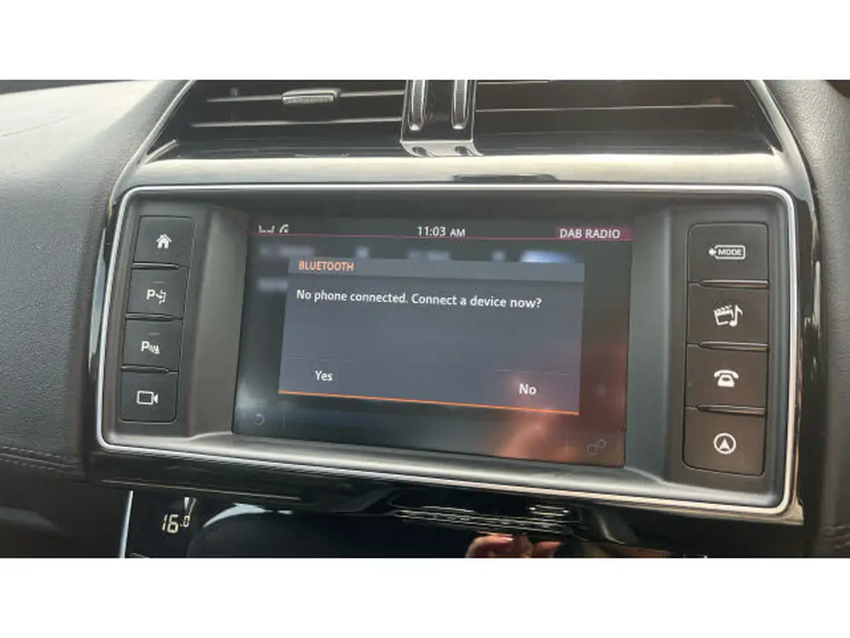 2017-jaguar-xe-20d-portfolio-180ps-ss-1999cc-auto-big-21