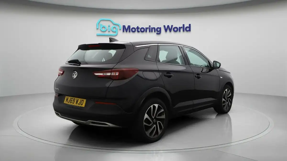 2019-vauxhall-grandland-x-12-elite-nav-ss-auto-big-7