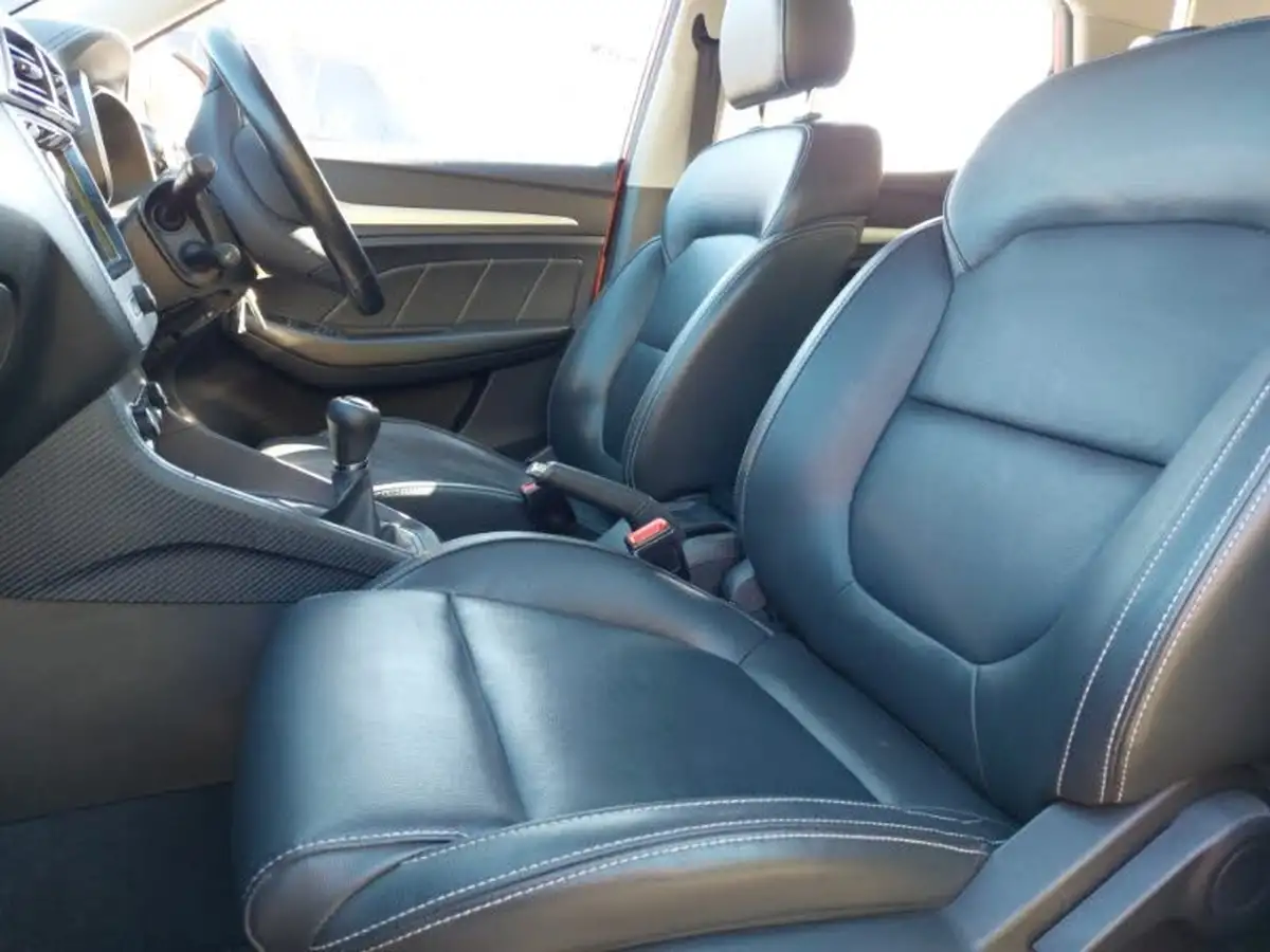 2018-mg-zs-suv-15-vti-tech-exclusive-big-4