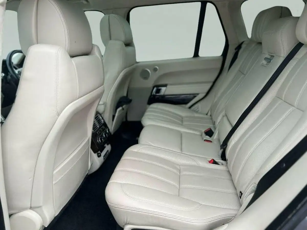 2013-land-rover-range-rover-44-sdv8-autobiography-big-17