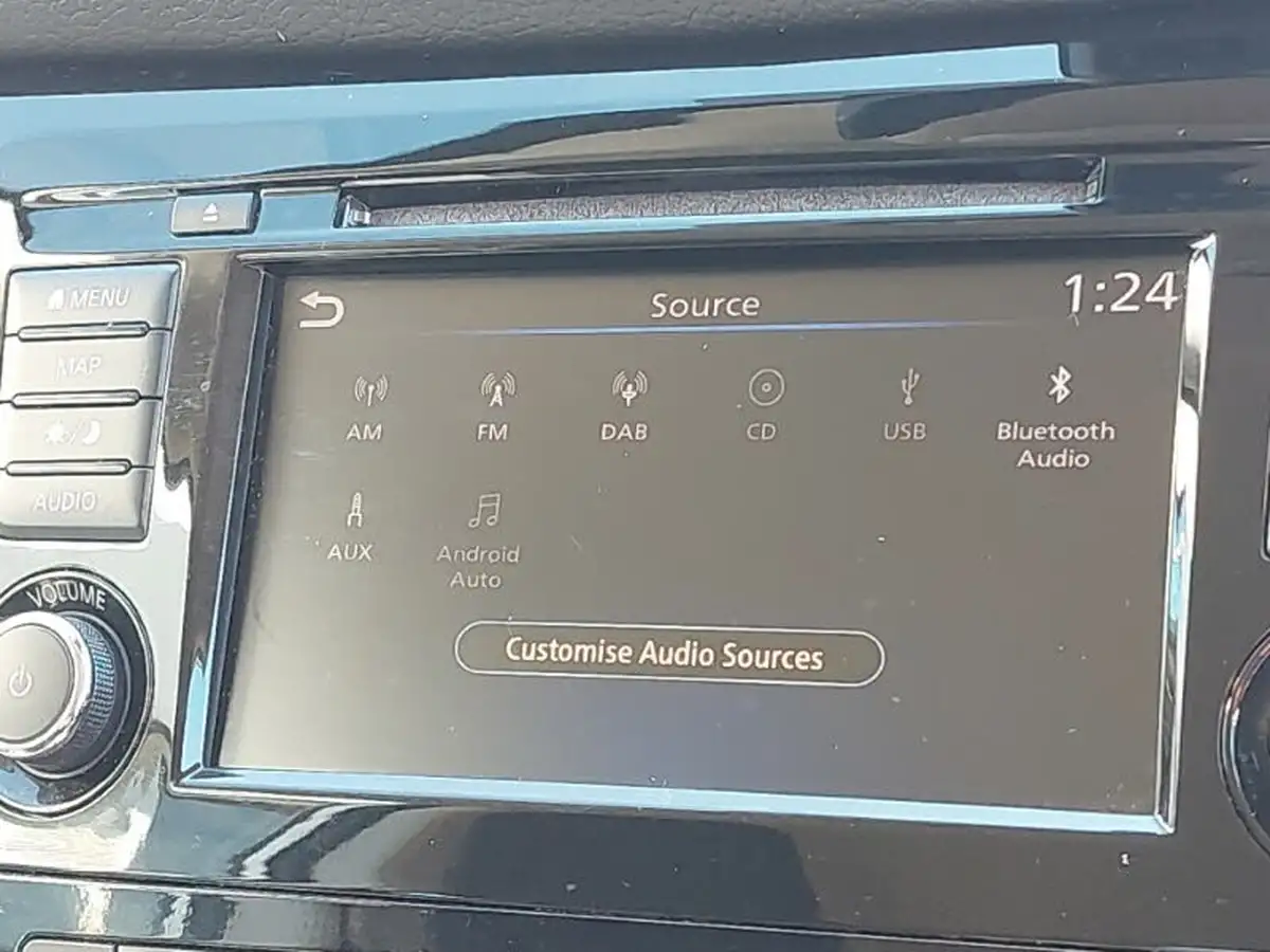 2019-nissan-qashqai-15dci-acenta-premium-heat-pack-big-13