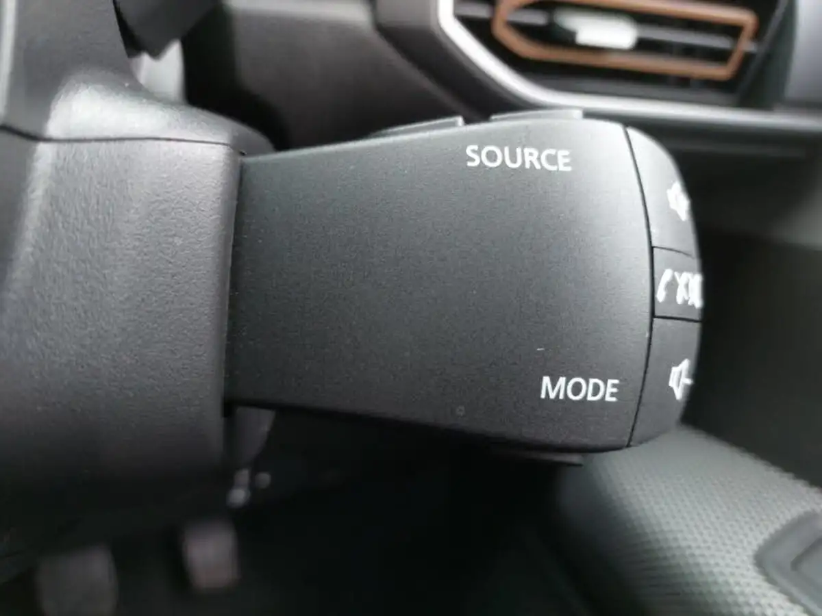 2024-dacia-sandero-stepway-10-tce-expression-90bhp-big-16