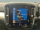 2022-volvo-xc40-15-t3-momentum-small-32