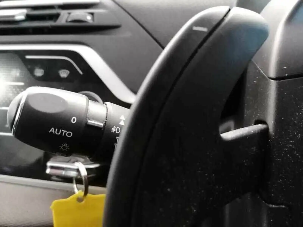 2019-citroen-grand-c4-spacetourer-12-puretech-feel-eat8-big-24
